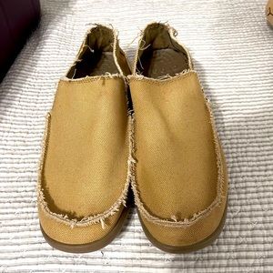 Men’s crocs shoes